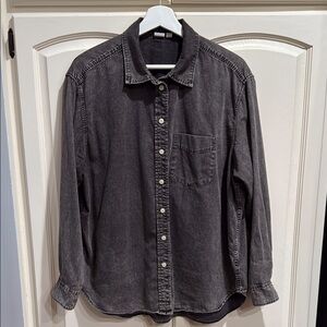 GAP women’s Charcoal Button Down Shirt